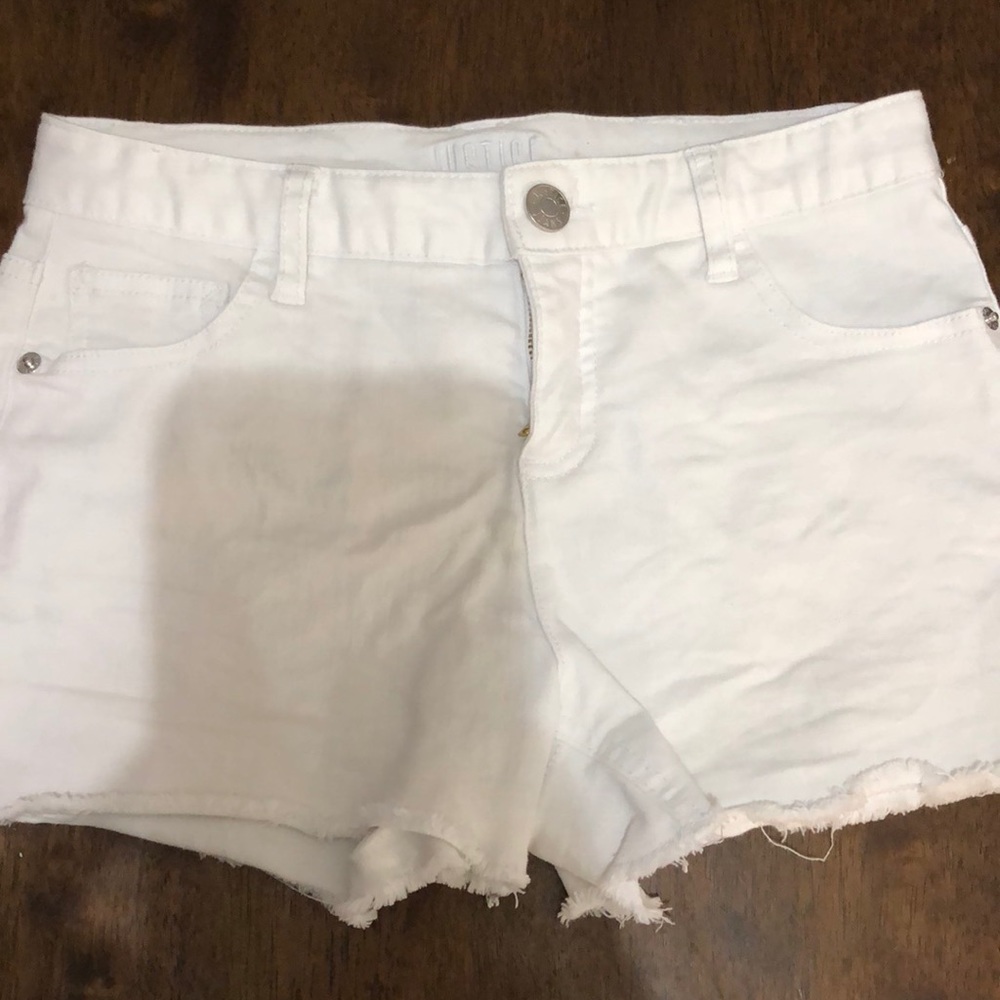Girl white jean shorts